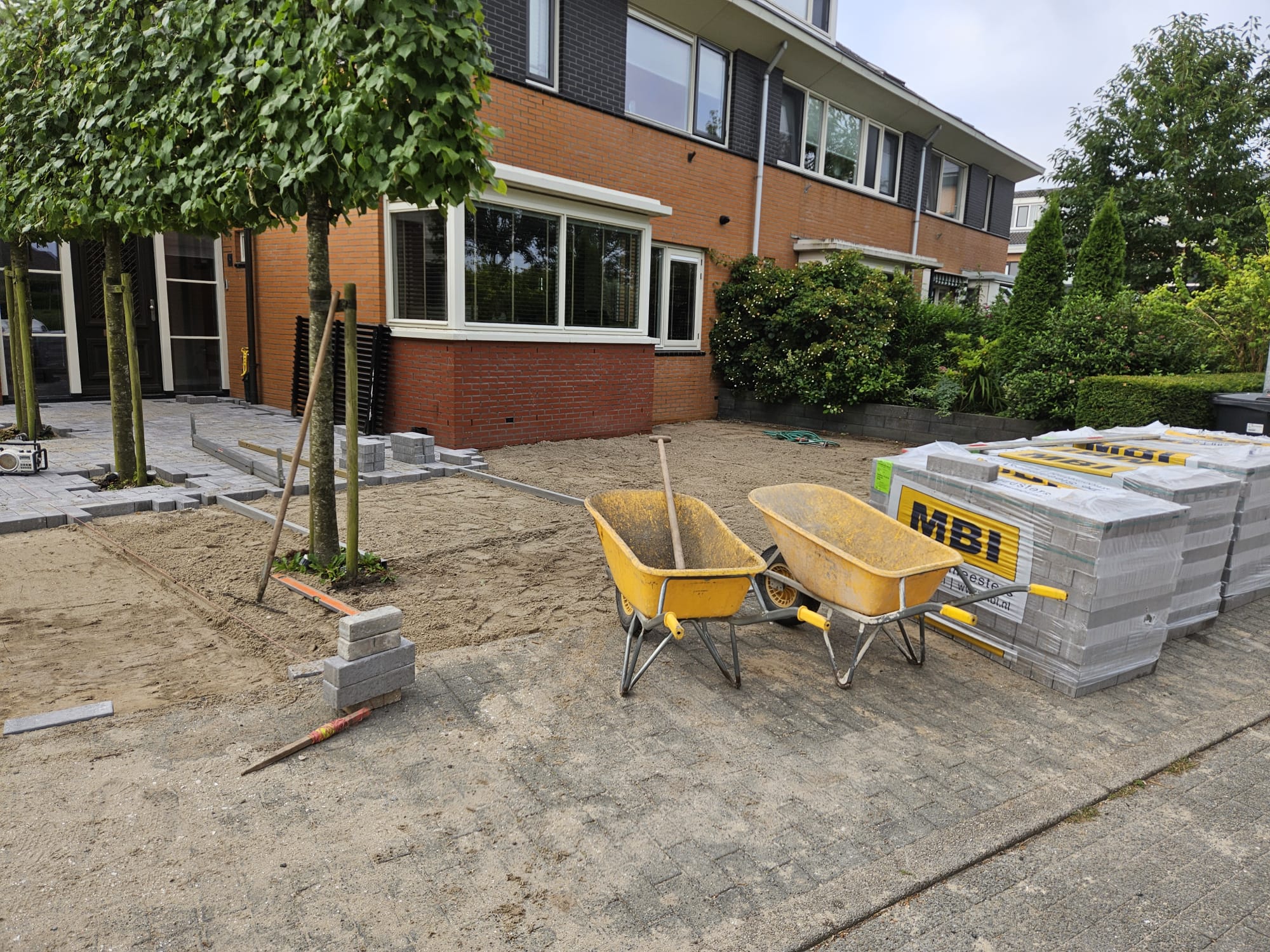 Dubbele oprijlaan, foto 2